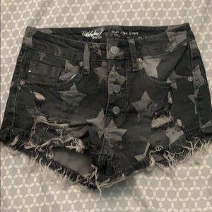 Mossimo denim distressed shorts. Only worn once